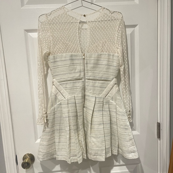 Self-Portrait Ivory Long Sleeve Mesh Dress - Picture 5 of 7